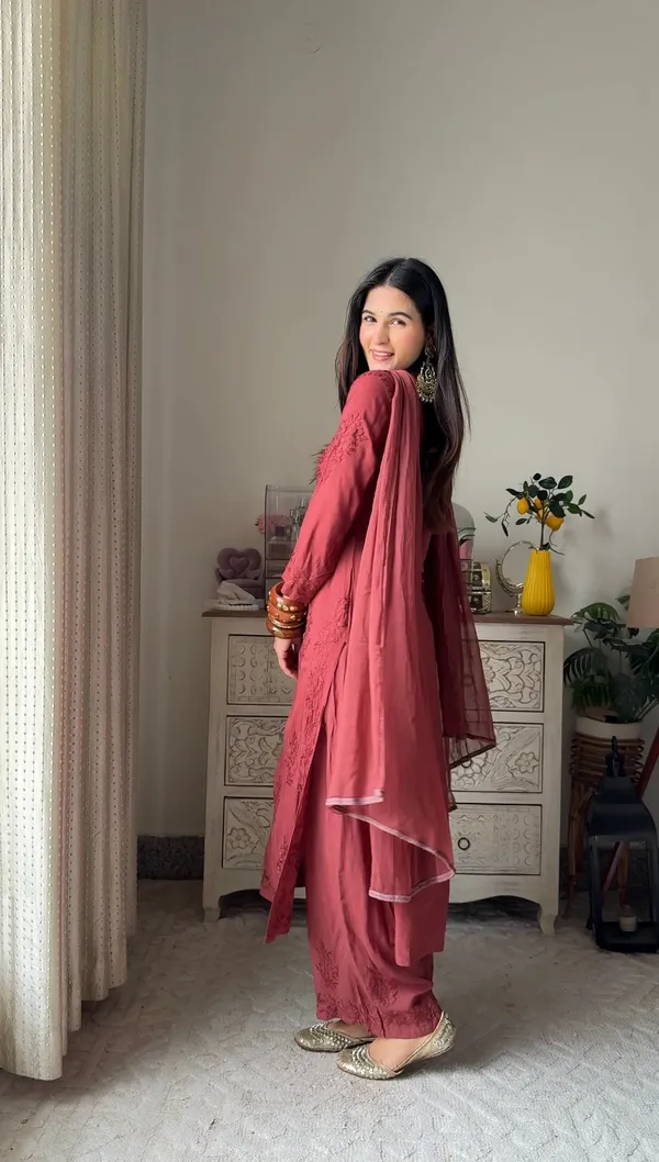 Maroon_Cotton_Embroidered_Straight_Kurta_Set_For_Women