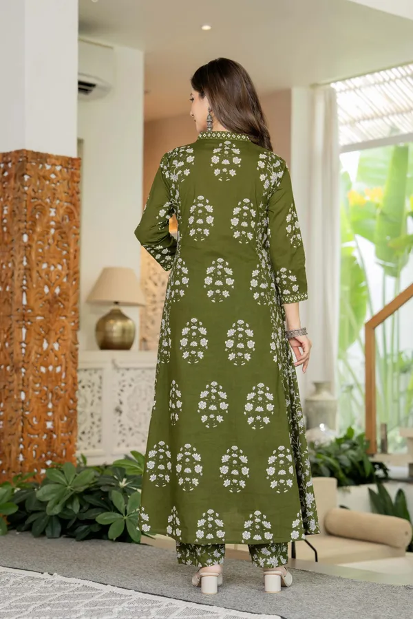 Olive_Green_Cotton_Floral_Print_Kurta_Set_With_Dupatta_For_Women