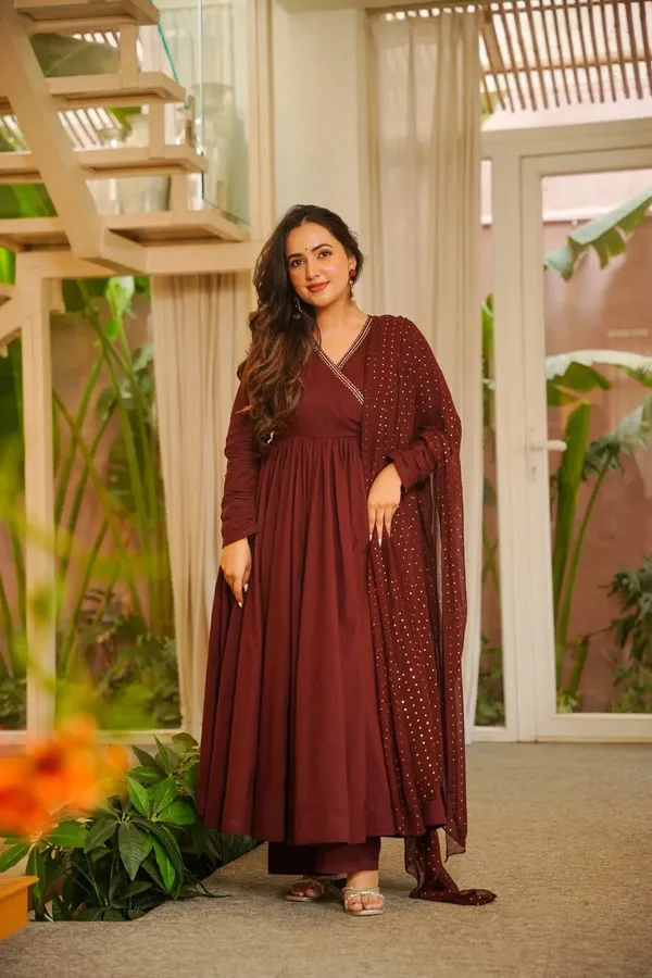 Brown_Cotton_Embroidered_Flared_Anarkali_Kurta_Set_For_Women