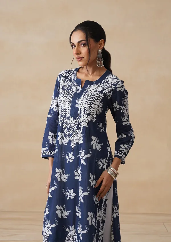 Navy_Blue_Cotton_Floral_Print_Straight_Kurta_For_Women