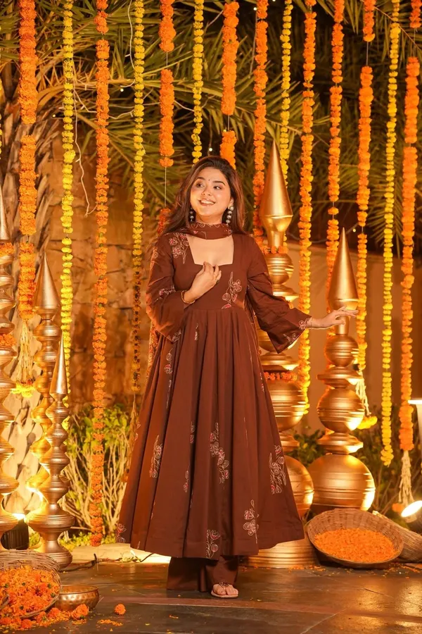 Brown_Cotton_Embroidered_Flared_Anarkali_Suit_Set_For_Women