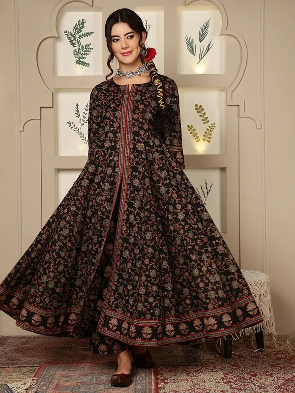 Black_Cotton_Floral_Print_Flared_Anarkali_Kurta_For_Women