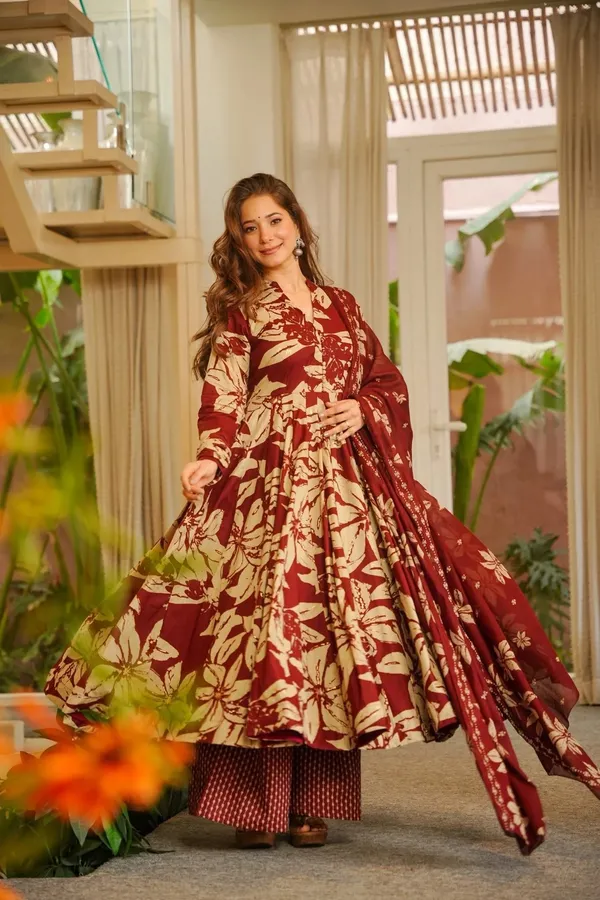 Maroon_Cotton_Flared_Anarkali_Suit_Set_For_Women