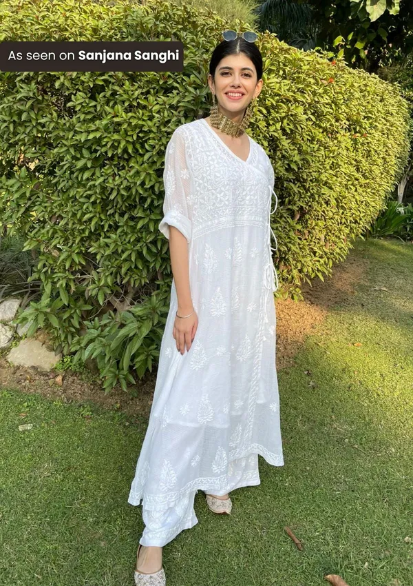 White_Cotton_Embroidered_Straight_Kurta_For_Women