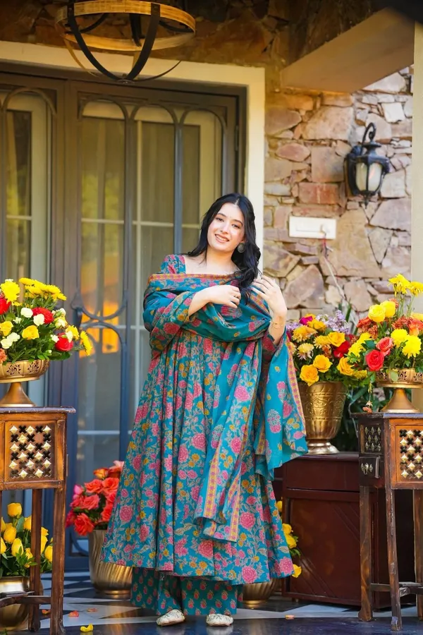 Blue_Cotton_Floral_Print_Flared_Anarkali_Suit_Set_For_Women