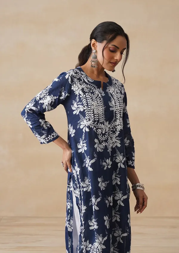 Navy_Blue_Cotton_Floral_Print_Straight_Kurta_For_Women