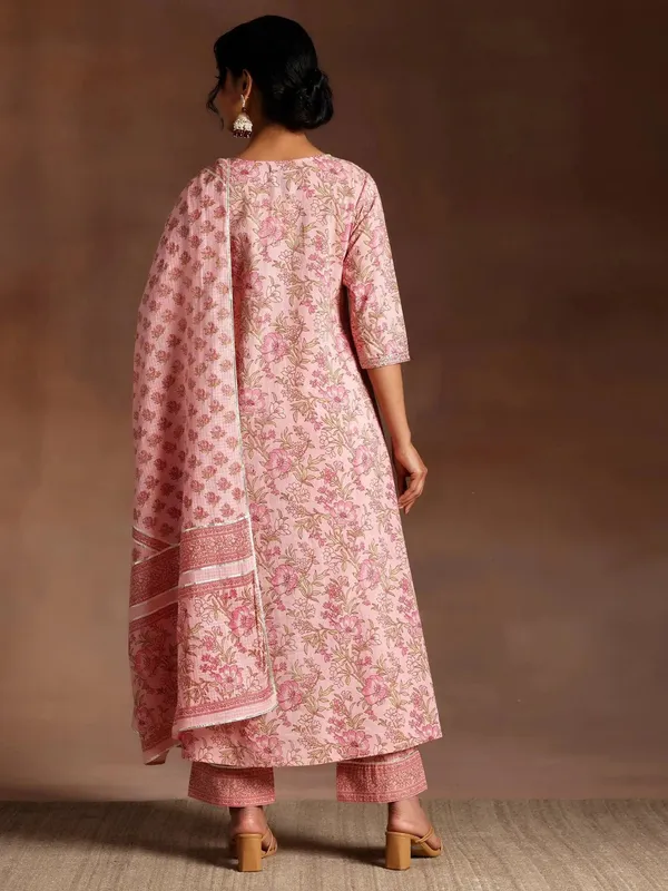 Light_Pink_Cotton_Straight_Floral_Print_Kurta_Set_For_Women