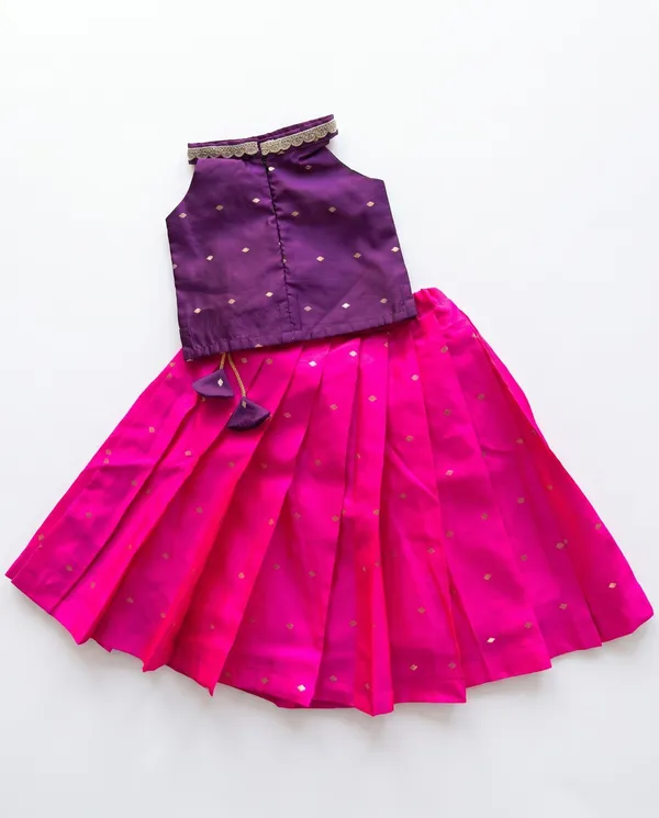 Hot_Pink_Violet_Silk_Ethnic_Lehenga_Set_For_Girls