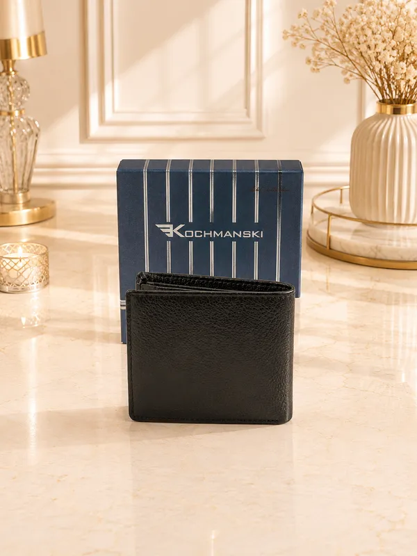 Black_Genuine_Leather_Slim_Wallet_For_Men