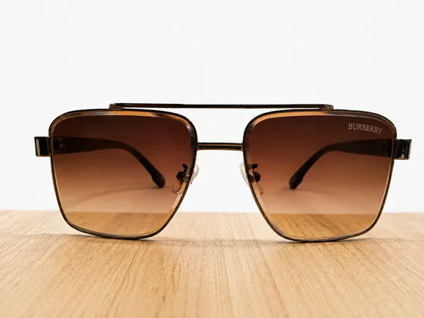 Brown_Rectangular_Frame_Sunglasses_For_Men