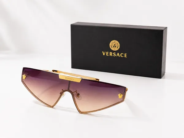 Purple_Rectangular_Frame_Sunglasses_For_Men