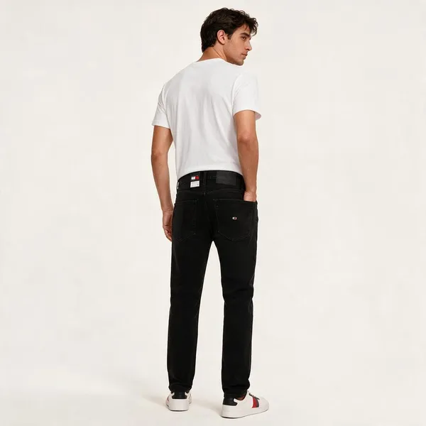 Tommy_Hilfiger_Jeans