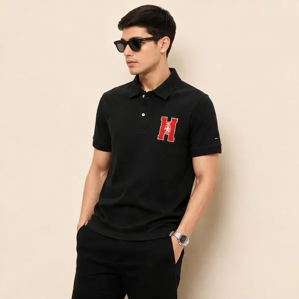 Tommy_Hilfiger_Black_Tshirt