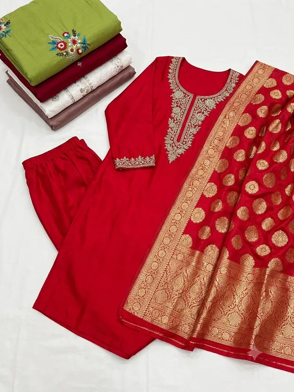 Red_Embroidered_Straight_Kurta_Set_for_Women