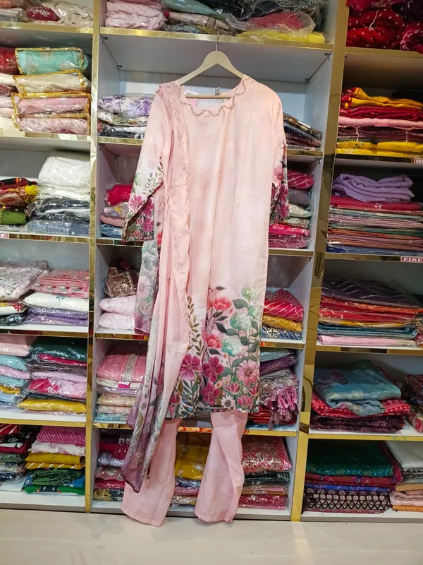 Pink_Floral_Print_Straight_Kurta_Set_For_Women
