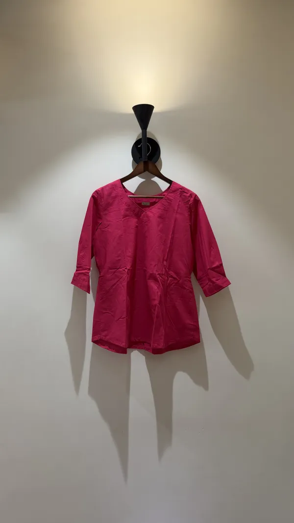 Pink_Cotton_Straight_Kurti_For_Women