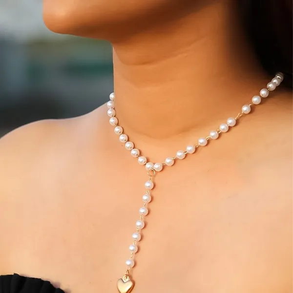 Vintage_Pearl_Necklace_With_Heart_Pendant_Default_Title
