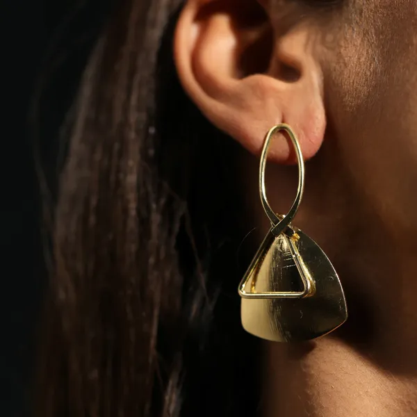 Geometric_Metal_Hollow_Triangle_Drop_Earrings_Default_Title