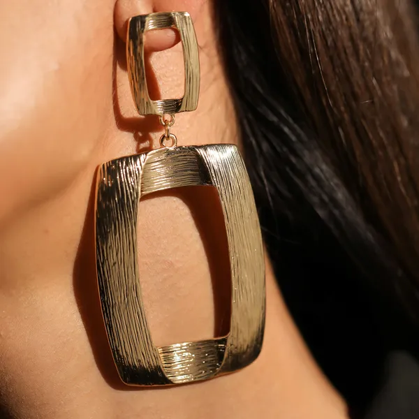 Textured_Open_Geometric_Drop_Earrings_Silver