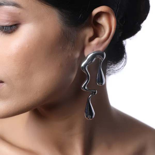 Irregular_Exaggerated_Statement_Earrings_Silver