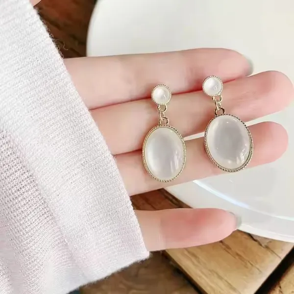 Dreamlight_Studs_Earrings_Default_Title