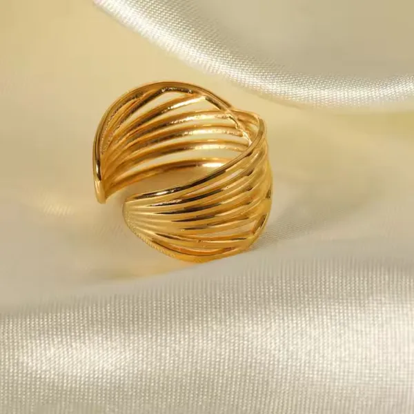 Goldenwisp_Stripe_Texture_Bracelet_Default_Title