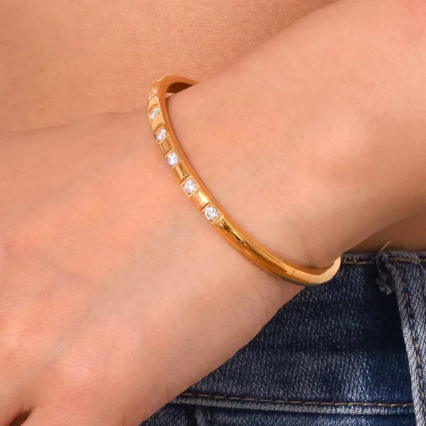 Radiant_Gold_Cuff_Bracelet_Default_Title