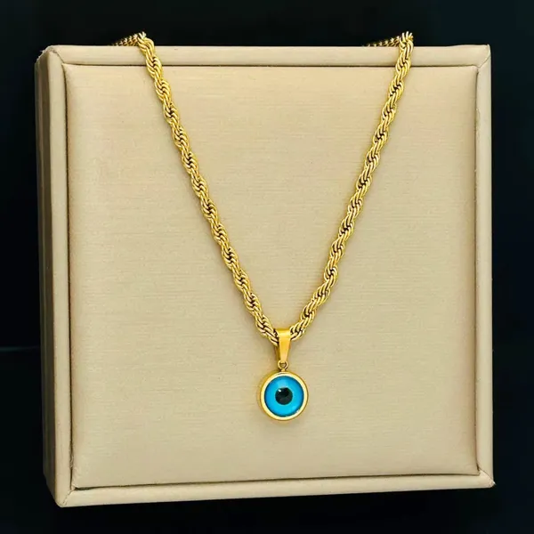 Protection_Charm_Evil_Eye_Pendant_Necklace_Gold
