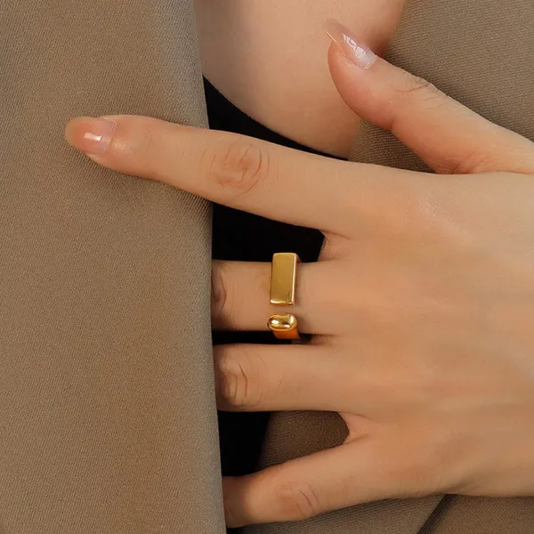 Vogue_Edge_Adjustable_Ring_Default_Title