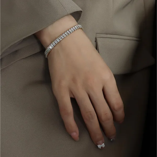 Icona_Gold_Tennis_Bracelet_Default_Title