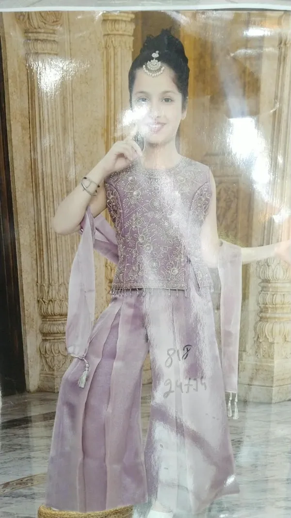 Lavender_Embroidered_Three-Piece_Ethnic_Set_for_Girls
