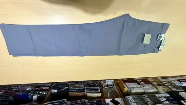 Blue_Regular_Fit_Trousers_for_Men