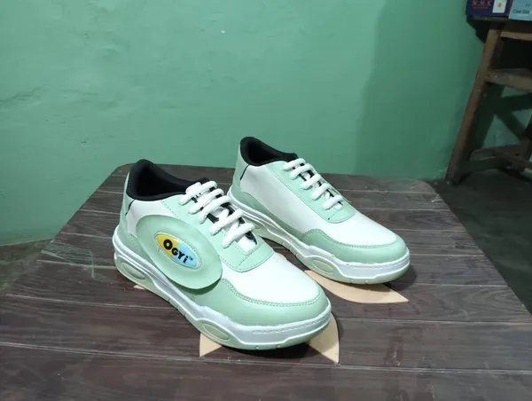 Mint_Leather_Lace_Up_Casual_Sneakers_For_Men