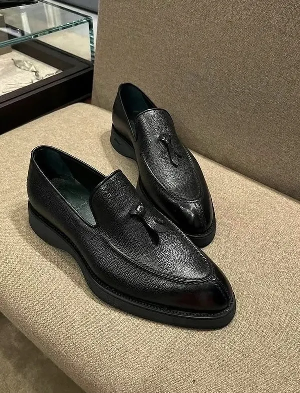Black_Leather_Textured_Slip_On_Loafers_For_Men