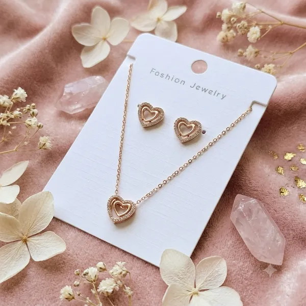 Rose_Gold_Heart_Pendant_Necklace_And_Earrings_Set_For_Women