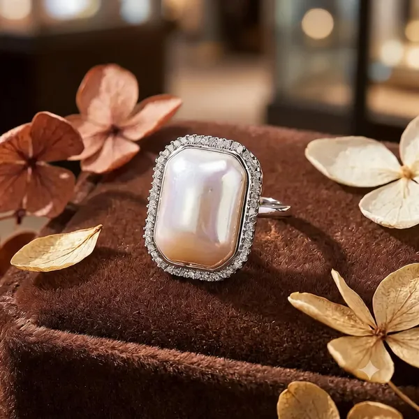 Silver_Tone_Rectangular_Statement_Ring_For_Women