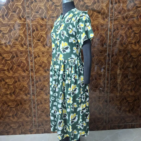 Green_Floral_Print_Gathered_Waist_Midi_Dress_For_Women
