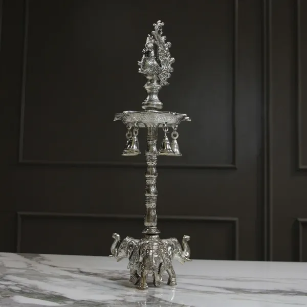 Silver-Tone_Traditional_Peacock_Decorative_Oil_Lamp