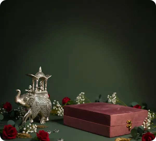 Silver-Tone_Ganesha_Idol_With_Presentation_Box