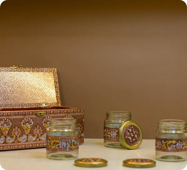 Metal_Traditional_Floral_Pattern_Decorative_Storage_Box