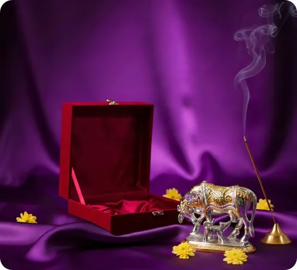 Metal_Decorative_Elephant_Figurine