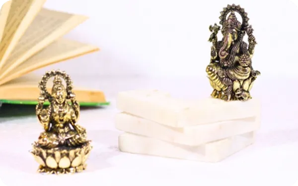 Traditional_Lakshmi_Ganesha_Idol_Set