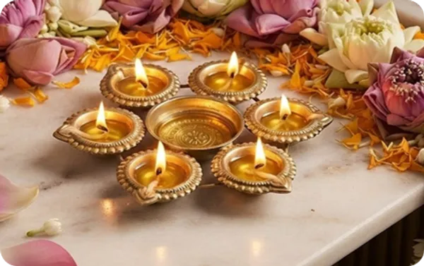 Metal_Traditional_Floral_Pattern_Diya_Set