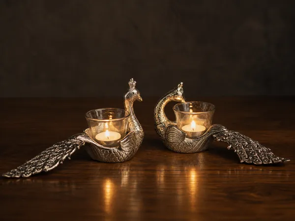 Decorative_Peacock_Design_Tealight_Candle_Holder