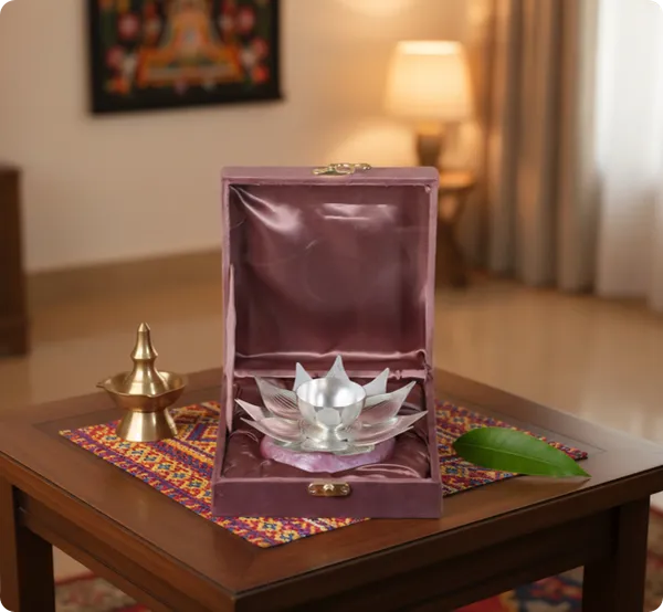 Silver-Tone_Lotus_Decorative_Diya