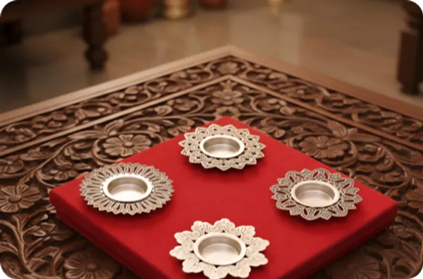 Metal_Traditional_Floral_Diya_Set_With_Gift_Box