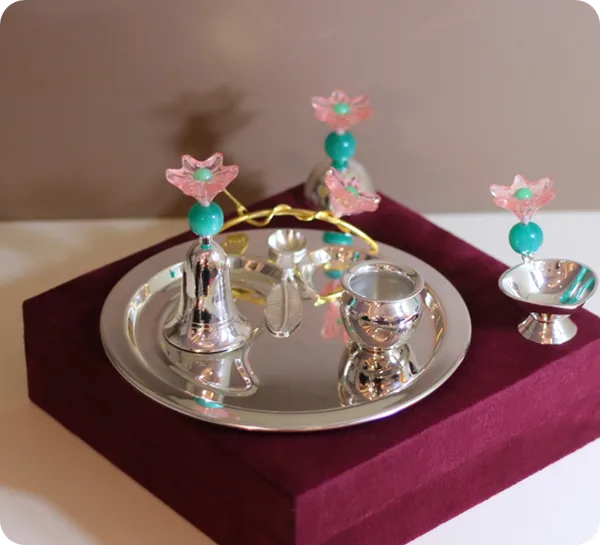 Silver-Toned_Floral_Pooja_Thali_Set