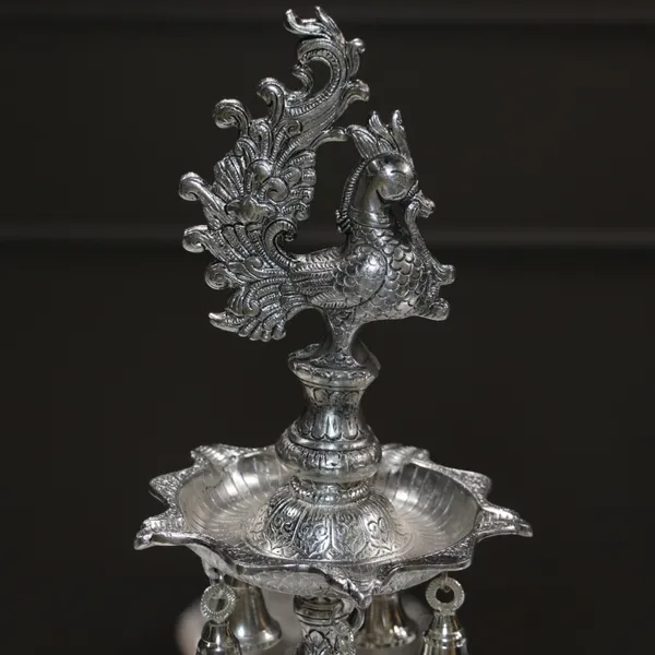 Silver-Tone_Traditional_Peacock_Decorative_Oil_Lamp