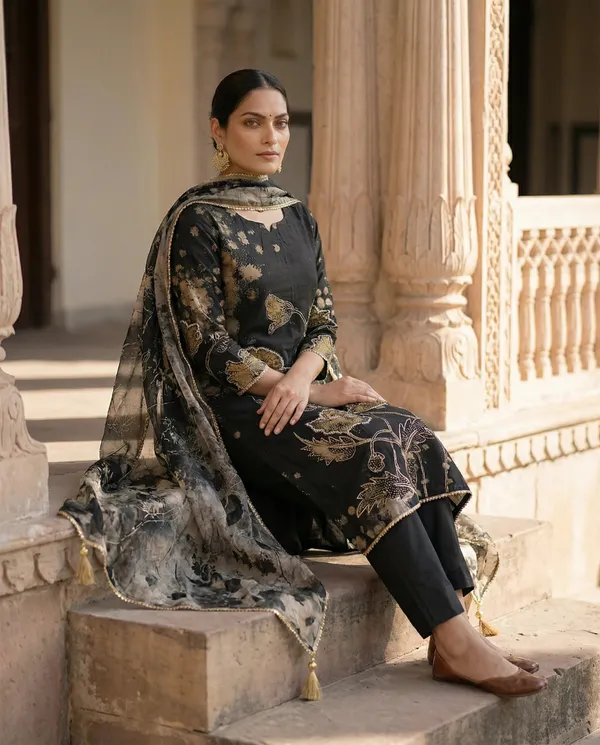Noir_Blossom_Embroidered_Unstitched_Suit_Set