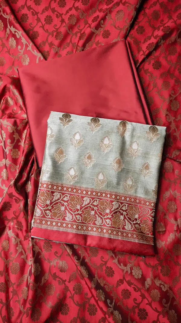 Ivory_Crimson_Banarasi